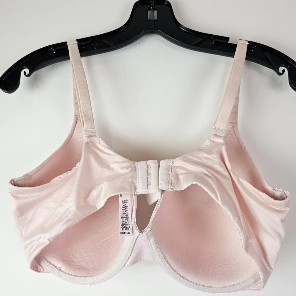 Victoria's Secret Body By Victoria Bra Size 36DD Pink Lined Perfect Coverage
